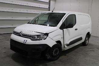 Damaged car Citroën Berlingo  2022/1