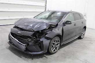 Uttjänta bilar auto Kia Cee d cee'd 2019/3