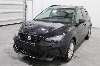 damaged passenger cars Seat Arona  2025/7