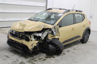 uszkodzony samochody osobowe Dacia Sandero  2024/7