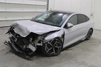 damaged passenger cars BYD SEAL  2024/6