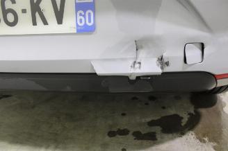 Renault Clio  picture 9