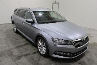 Skoda Superb  picture 2
