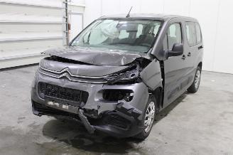 damaged passenger cars Citroën Berlingo  2020/1