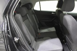 Volkswagen T-Cross  picture 12