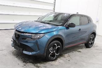 uszkodzony samochody osobowe Alfa Romeo Junior  2025/6