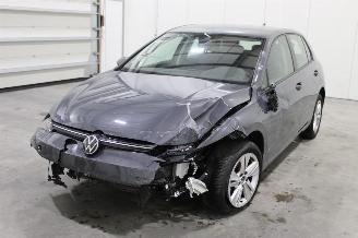 Avarii autoturisme Volkswagen Golf  2024/5