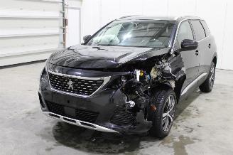 uszkodzony samochody osobowe Peugeot 5008  2020/10