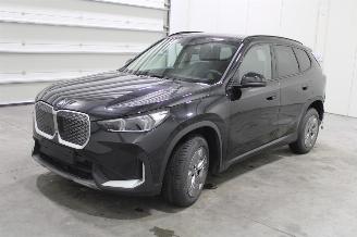 BMW iX1  2025/11