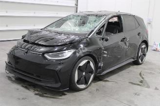 rozbiórka samochody osobowe Volkswagen ID.3  2024/7