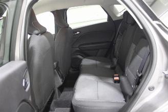 Renault Captur  picture 12