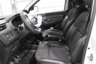 Renault Express  picture 11