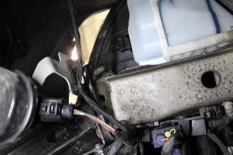 Volkswagen Golf  picture 19