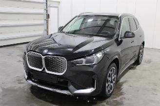 Coche accidentado BMW iX1  2025/12