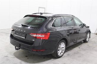 Skoda Superb  picture 3