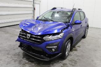 krockskadad bil auto Dacia Sandero  2022/10
