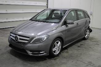 Schadeauto Mercedes B-klasse B 180 2013/9