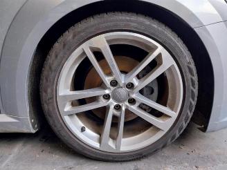 Audi TT  picture 26
