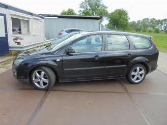 Ford Focus Focus 2 Wagon, Combi, 2004 / 2012 2.0 16V picture 2
