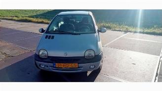 Sloopauto Renault Twingo Twingo (C06), Hatchback 3-drs, 1993 / 2007 1.2 16V 2001/5