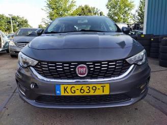Uttjänta bilar auto Fiat Tipo Tipo (356S), Sedan, 2015 1.3 JTD Multijet II 16V 2016/8