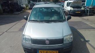 Coche siniestrado Fiat Panda Panda (169), Hatchback, 2003 / 2013 1.2, Classic 2011/4