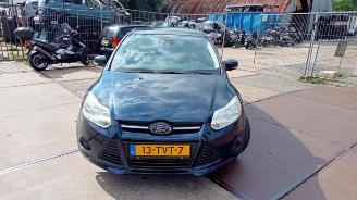 Vrakbiler auto Ford Focus Focus 3, Hatchback, 2010 / 2020 1.0 Ti-VCT EcoBoost 12V 100 2012/4
