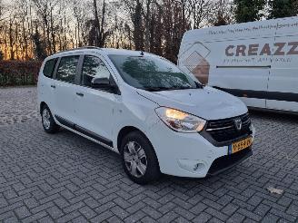 uszkodzony samochody osobowe Dacia Lodgy TCe 130 7 Stoelen Airco Navi 2022/8