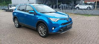 Coche accidentado Toyota Rav-4 Hybrid 2.5-Automaat Full-Led Navi Climatecontrol CruiseControl Keyless-entry Led achterlichten Elektrische achterklep Achteruitrijcamera 2016/8