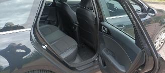 Kia Ceed 1.6-CRDI 136pk Navigatie Leder Sportstoelen Memory Full-Led koplampen Led achterlichten Climatecontrol CruiseControl Stoelverwarming Lichtautomaat Regensensor Drivelane assistent jbl Sound system blindspot Elektrische achterklep Achteruitrijcamera picture 17