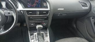 Audi A5 Sportback 2.0 Automaat Navi Xenon Led Climatecontrol CruiseControl Stoelverwarming Lichtautomaat Regensensor Audio CD 18-inch audi velgen Afneembare trekhaak Parkeersensoren voor en achter picture 18