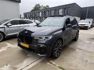 damaged passenger cars BMW X7 xDrive 40i High Exe-M-Pakket-HUD-4 WHEEL 7p 2022/4