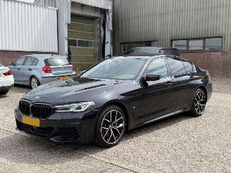 krockskadad bil auto BMW 5-serie 520e M-Pakket NAP Nederlandse Auto 2021/8