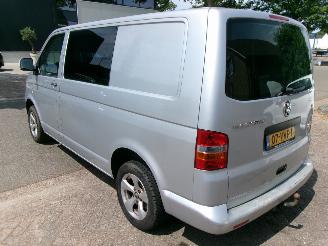 Volkswagen Transporter 2.5 TDI DUBBEL-CABINE AUTOMAAT picture 8