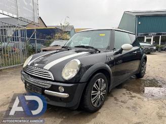 Sloopauto Mini Cooper Mini One/Cooper (R50), Hatchback, 2001 / 2007 1.6 16V Cooper 2004