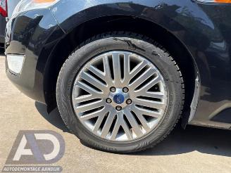 Ford Mondeo Mondeo IV, Hatchback, 2007 / 2015 2.3 16V picture 9