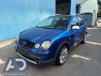 Vrakbiler auto Volkswagen Polo Polo IV (9N1/2/3), Hatchback, 2001 / 2012 1.2 12V 2004/7