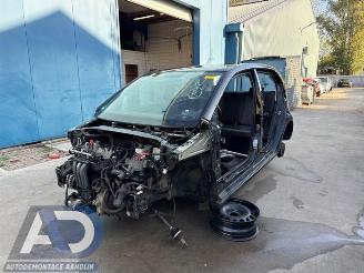 Vrakbiler auto Volkswagen Up! Up! (121), Hatchback, 2011 1.0 12V EcoFuel 2013/1