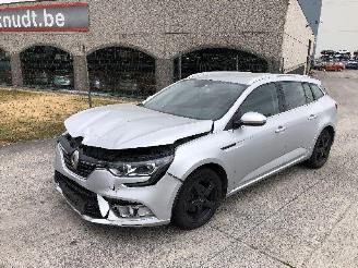 Coche accidentado Renault Mégane 1.2  Grandtour 2016/11
