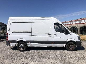 Mercedes Sprinter 214 cdi picture 7