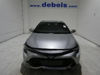 damaged passenger cars Toyota Corolla  2023/2
