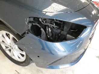 Mercedes B-klasse B 220 picture 10