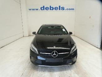 Damaged car Mercedes A-klasse  2017/12