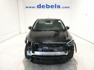  Opel Crossland 1.2  TURBO 2023/1