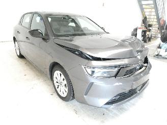 Opel Astra 1.2 EDITION picture 7