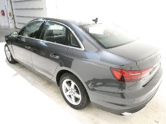 Audi A4 TYPE 8W picture 4