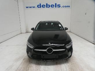 uszkodzony samochody osobowe Mercedes A-klasse A 160 2020/10
