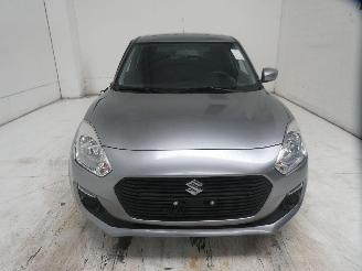 Suzuki Swift GL picture 2