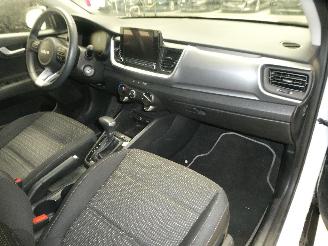 Kia Stonic  picture 11