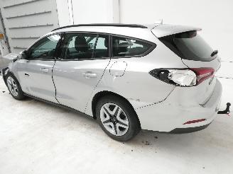 Ford Focus 1.0 HYBRIDE TREND picture 7